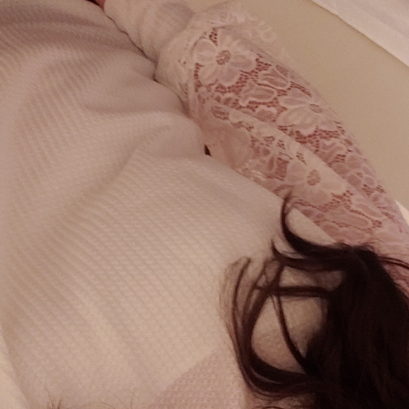 💥New boutique waffle knit lace sleeve top - Picture 11 of 11